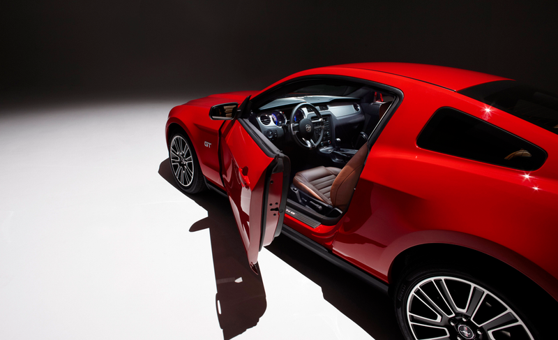 Illustration for article titled 2010 Ford Mustang GT First Video